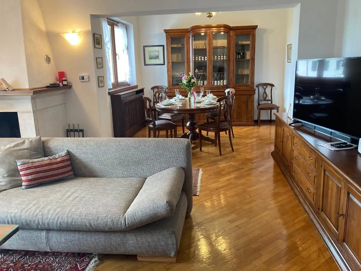 Villa Mar'E Luce Zambratija